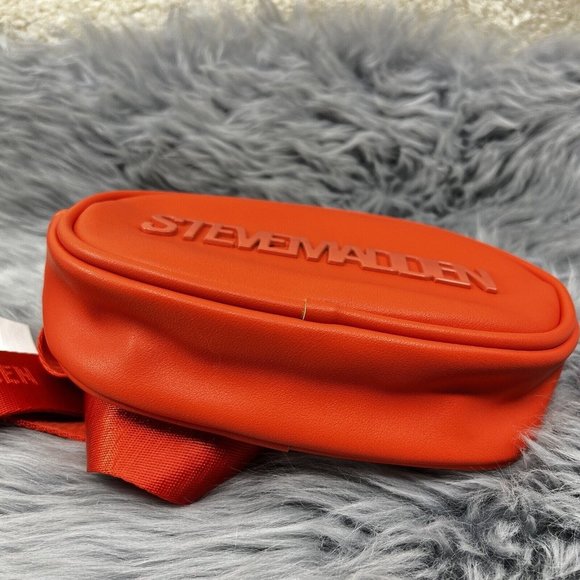 Steve Madden Bright Orange Logo Belt Bag Fanny Waist Pack Tik Tok Viral NWT - Picture 6 of 6